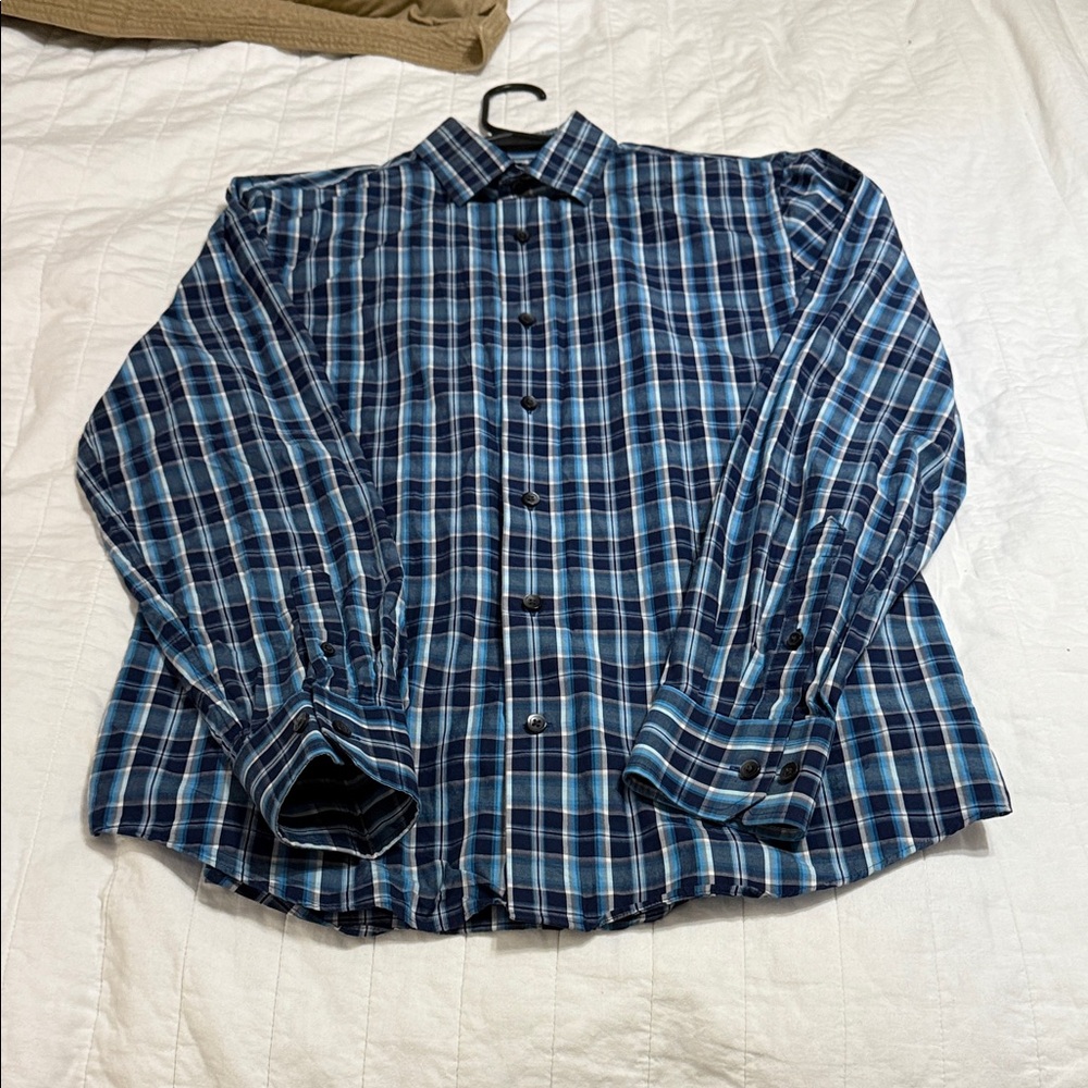 Express Blue and White Checkered Button Down Shirt: EXCELLENT CONDITION